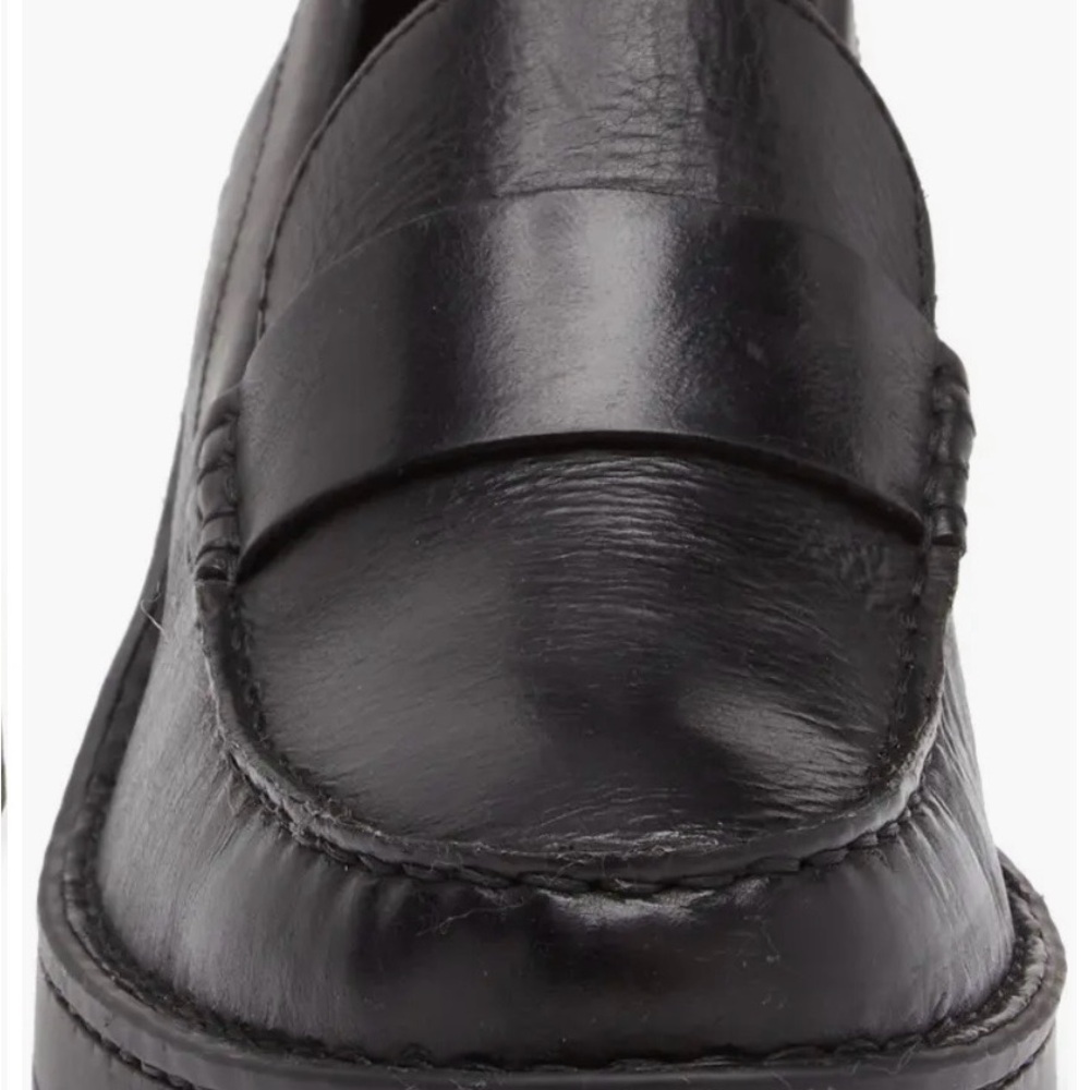 Elegant Black Leather Slip-On Loafers
NWOB
